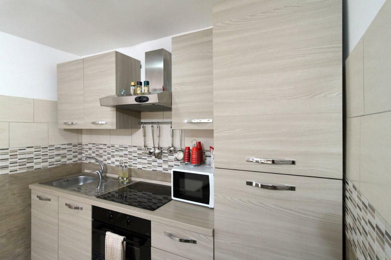 Apartament Maurizio E Alessia House Neapol Zewnętrze zdjęcie